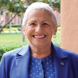 photo of Jennifer Campbell