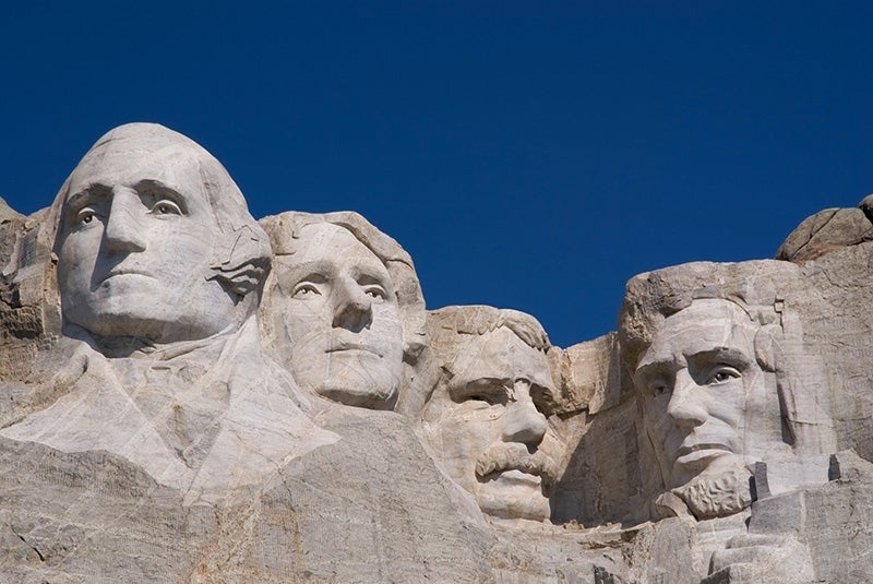 Mount Rushmore on a cloudless sunny day