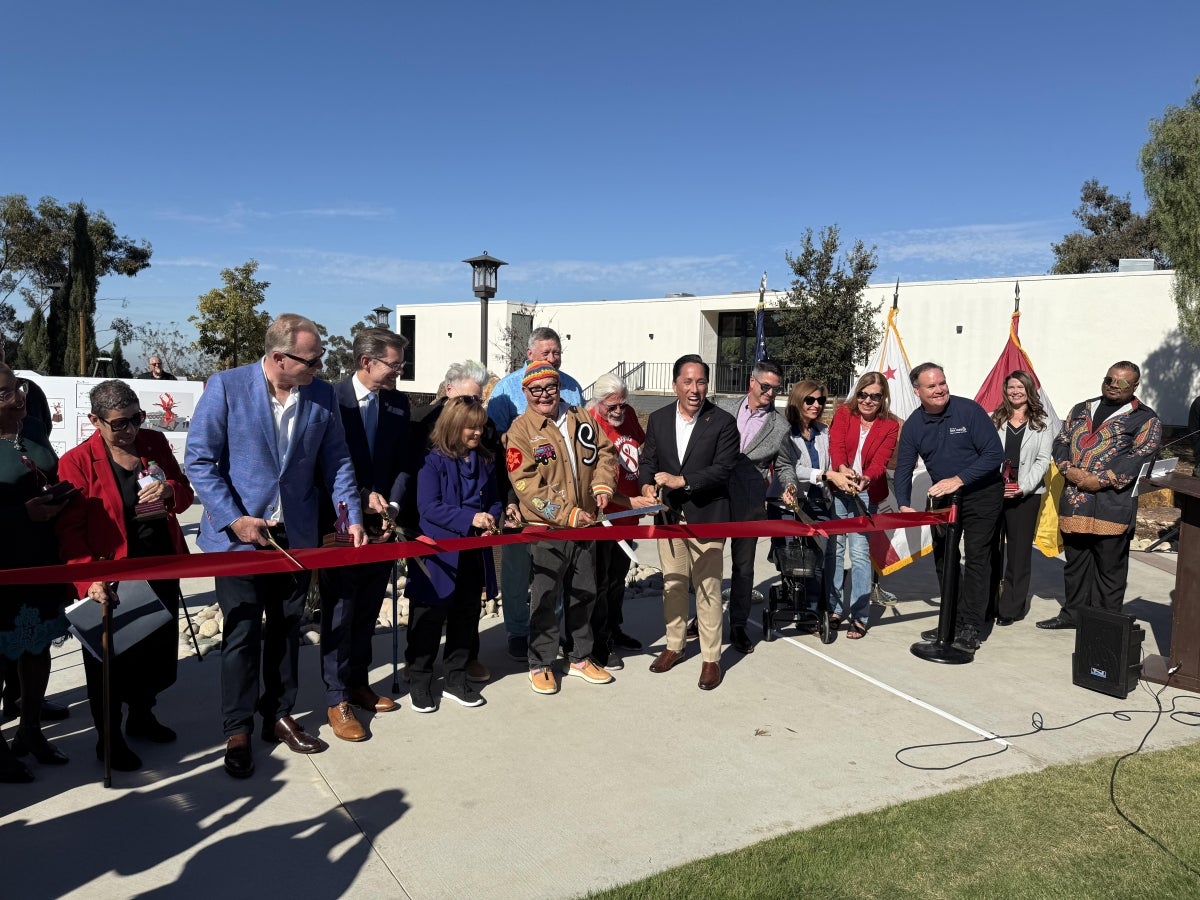 Olive Street Park Ribbon Cutting